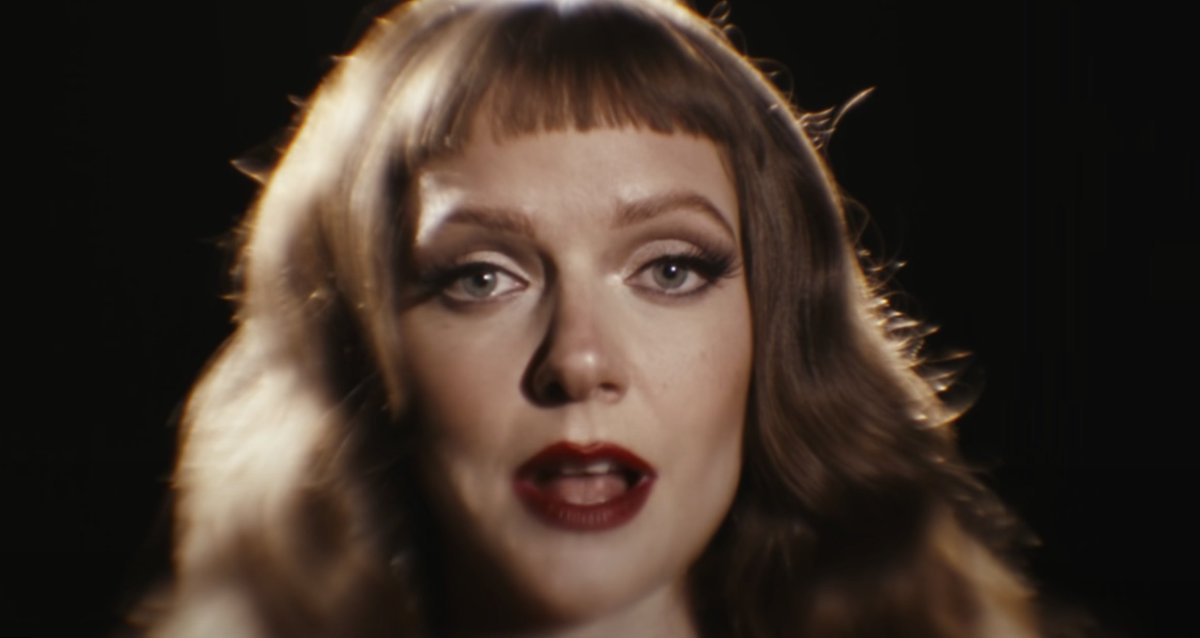 RollingStone's tweet photo. Tove Lo explained the origins of her love-lorn new song, which appeared in a recent episode of #Euphoria: “‘How Long’ is about love, betrayal and denial." Watch the video: https://t.co/oChllcJwDv https://t.co/jEviWr0mNx