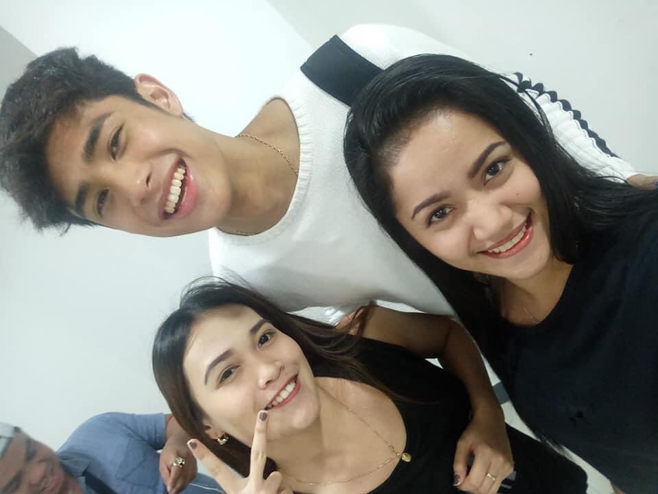 calinsetbisousJ's tweet photo. Sa curious po sa first pic, yes it’s real. Here are some more hidden sa baul. Hehe 😉 

Dec. 2018 rehearsal (ctto, i don’t remember na the fb account i got it from)

✨ DonKiss Family ✨
#DonKiss l #DonKissFam https://t.co/E4ingTI0R5