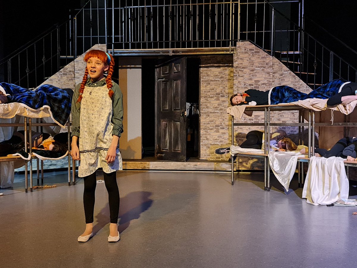 Fxscreative's tweet photo. Annie rehearsals in full swing on Thursday and Friday. Great to see students getting back on the stage and doing what they love. Shout out to the backstage crew who are doing a fab job. https://t.co/SD2AgxDc44