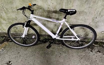 gardainfo's tweet image. Gardaí in Store Street are looking to locate the owners of these 5 bikes

The bikes were recently recovered in the Bluebell area of Co.Dublin 

Store Street 01 666 8002
