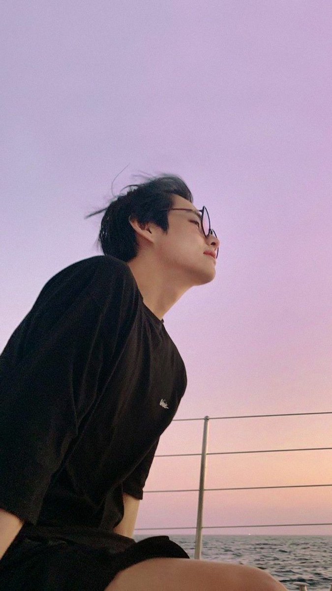 7-1=0 
herkes haddini bilsin ne Taehyung ne diğer çocuklar hiçbiri linçlenmeyi vs hak etmiyor kendinizden utanın bu çocukların değerini bilmeyen defolsun gitsin
#WeLoveYouTaehyung