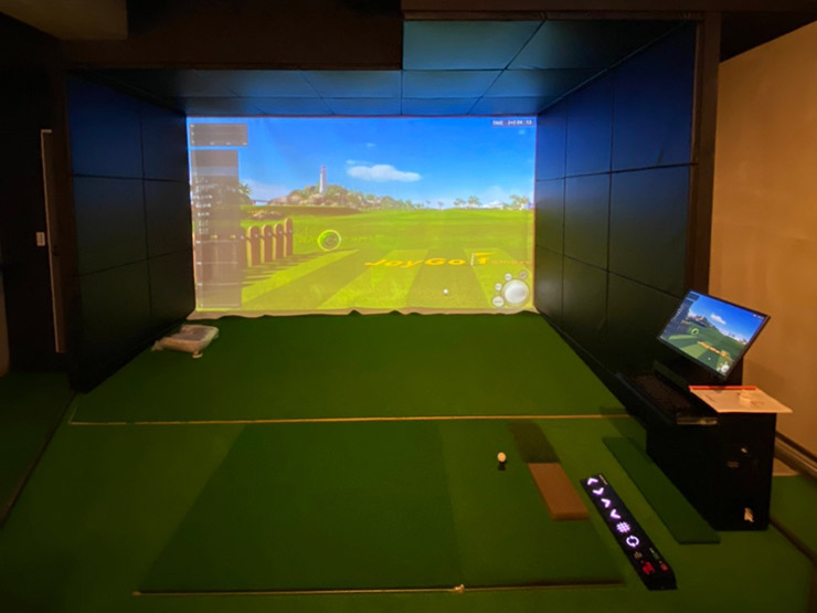 golfland_'s tweet photo. 大阪のゴルフバー様に、弊社ゴルフシミュレーター「JoyGolf Smart+」を設置いたしました！
シミュレーションゴルフを設置したゴルフバーをオープンしたいとご相談いただきました
#室内ゴルフ https://t.co/Qt449OOedw