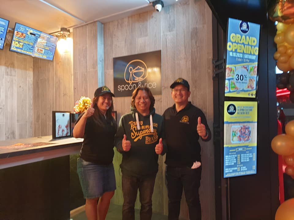 Here is wishing the CEO of @spoonandrice, #spoonandricehawleywharfcamden and Comfort Healthcare Services UK @ComfortHSUK John Belmonte on his special day.  enjoying #FilipinoCultureInEveryBite at the Wembley branch, with Camden branch dubbed as place to eat with @GoalsOlivers