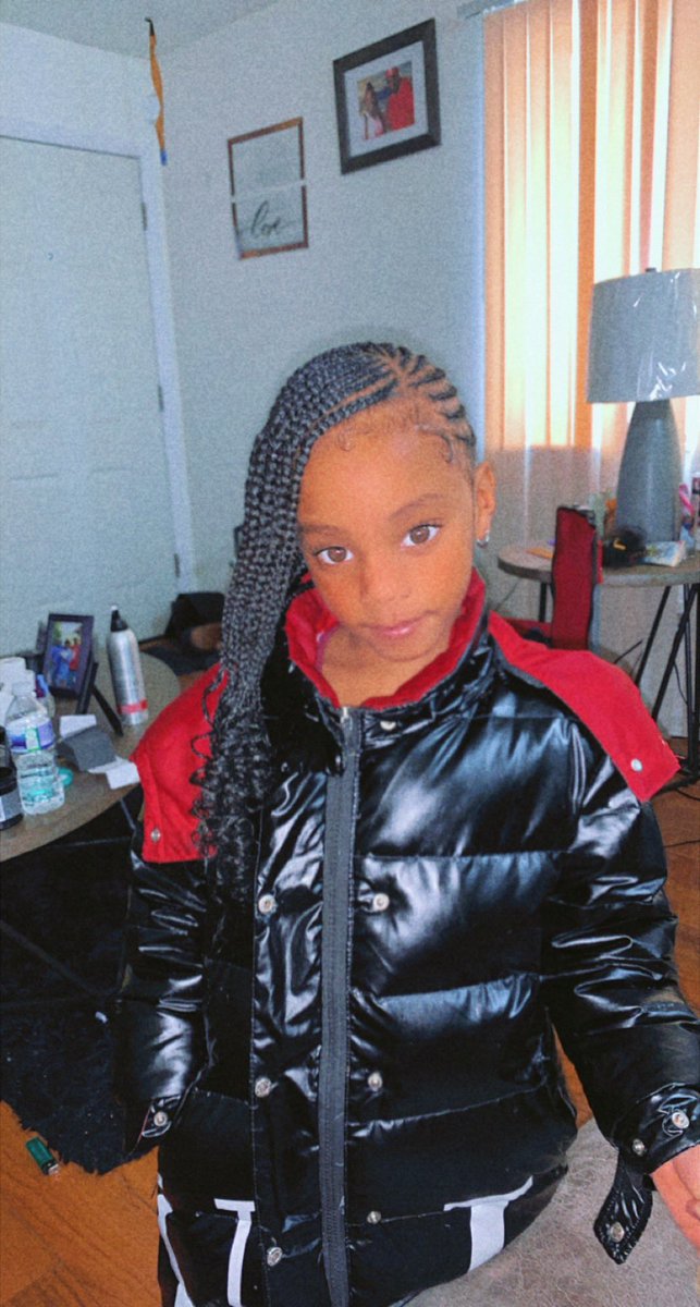 fvckgossip_'s tweet photo. Kid Braids ❤️💋‼️..
#LemonadeBraids #KidBraids #Retweet #LikeForLikes .. these braids is ONLY 45$ .. you have daughters ?? It’s time u bring em to briMo & sit in my chair YOU WONT REGRET IT ☺️‼️ https://t.co/sQhQ7LecxN