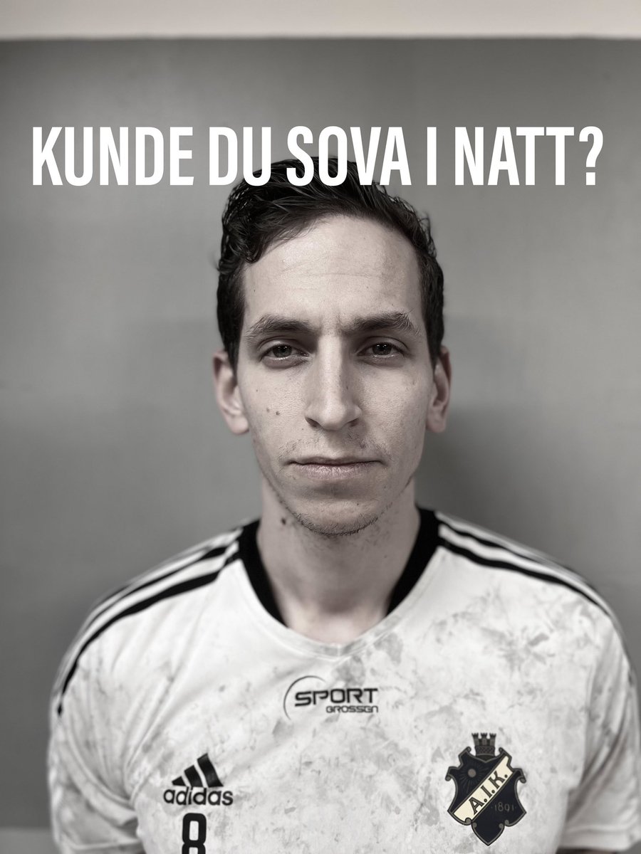 Axel tweet media