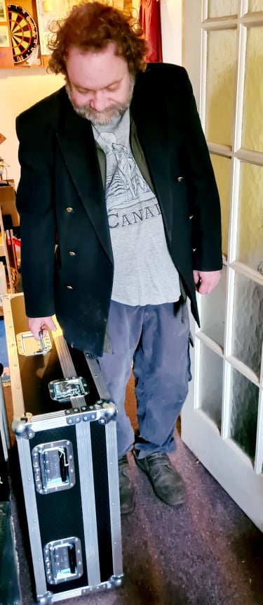 Northern Girl: Midlands Boy (@midlands_boy) on Twitter photo This #SaturdayMorning 10 till twelve sees our ususal stuff and nonsense on circl8radio.com #TalkingDogs #Chester #duet <a href="/rusty_mahone/">russell mabbutt</a> does a duet with #U2 <a href="/mostlywhiterose/">Beth 🏴☠️</a> <a href="/RustyMcMabb/">Rusty McMabb</a> @Circl8Chester This #SaturdayMorning 10 till twelve sees our ususal stuff and nonsense on circl8radio.com #TalkingDogs #Chester #duet <a href="/rusty_mahone/">russell mabbutt</a> does a duet with #U2 <a href="/mostlywhiterose/">Beth 🏴☠️</a> <a href="/RustyMcMabb/">Rusty McMabb</a> @Circl8Chester