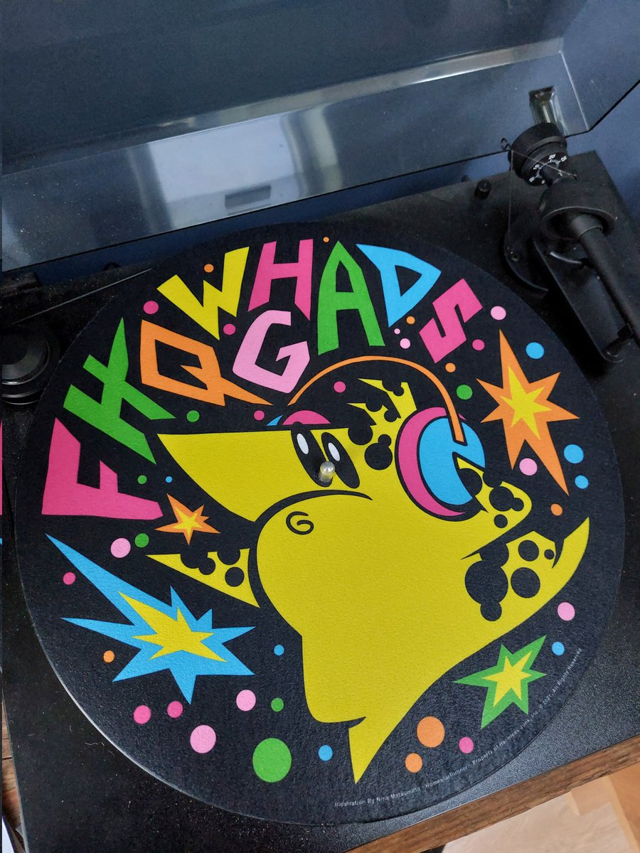 RollOrNothing's tweet photo. @SciStarMedia thought you'd appreciate my vinyl mat. https://t.co/VBNjgbhojm