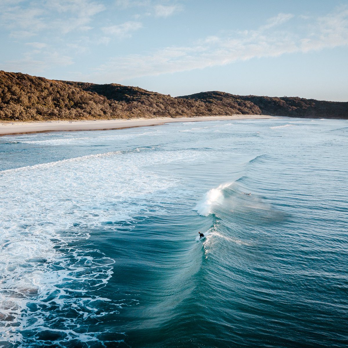 Discover wide open spaces, fresh sea air and perfect surf breaks. Explore a lesser-known #Noosa with mindfully-curated escapes designed by <a href="/airguides/">Airguides</a> and <a href="/melissafindley/">Еремей   Петров</a> ✨🤍
​
​Learn more at the link in bio 🏄‍♂️