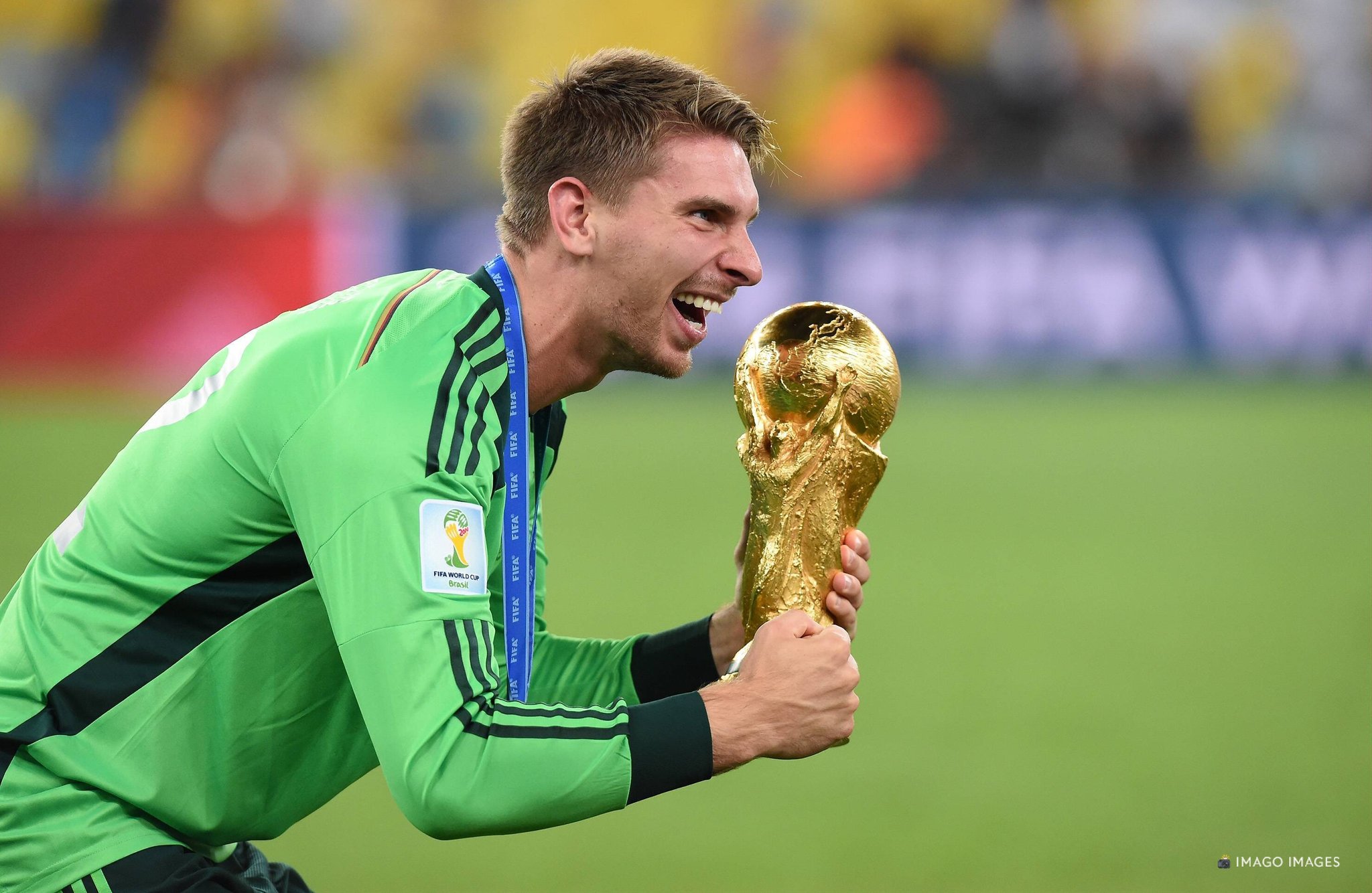 Happy Birthday 33th to 2014 World Cup winner, Ron-Robert Zieler!  