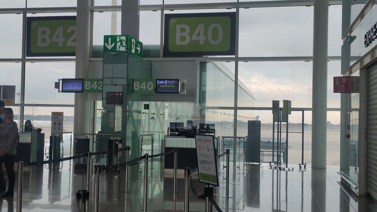 Carles_MO's tweet image. Warsaw, here we go! #spatialmethods  #ERSAwinterschool22 @SpatialWarsaw @ERSA_org