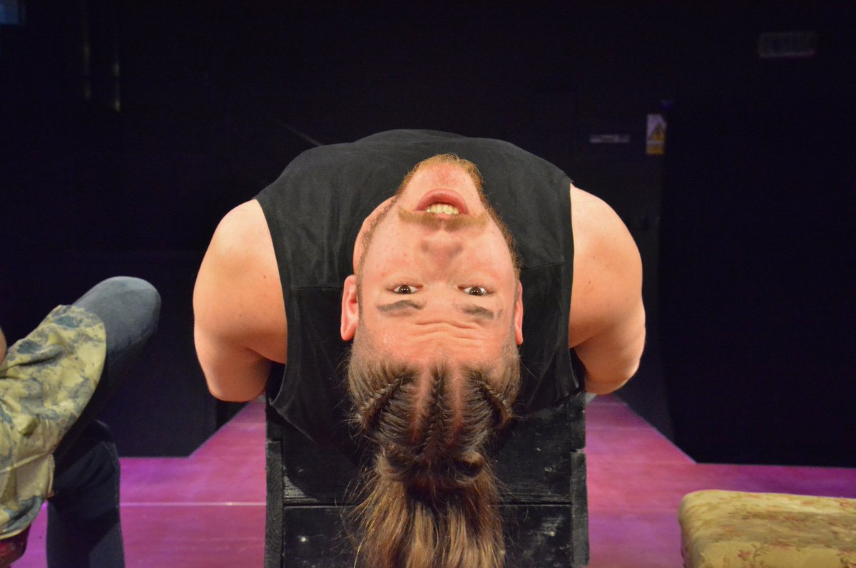 AndrasAndy5's tweet photo. Balassi Bálint: Szép magyar komédia

#theatre #színház #actor #actors #actorslife #cluj #ubb #clujnapoca #kolozsvár #színész #reflektor #Romania #Transylvania #Erdely https://t.co/rMZh3cI9AN