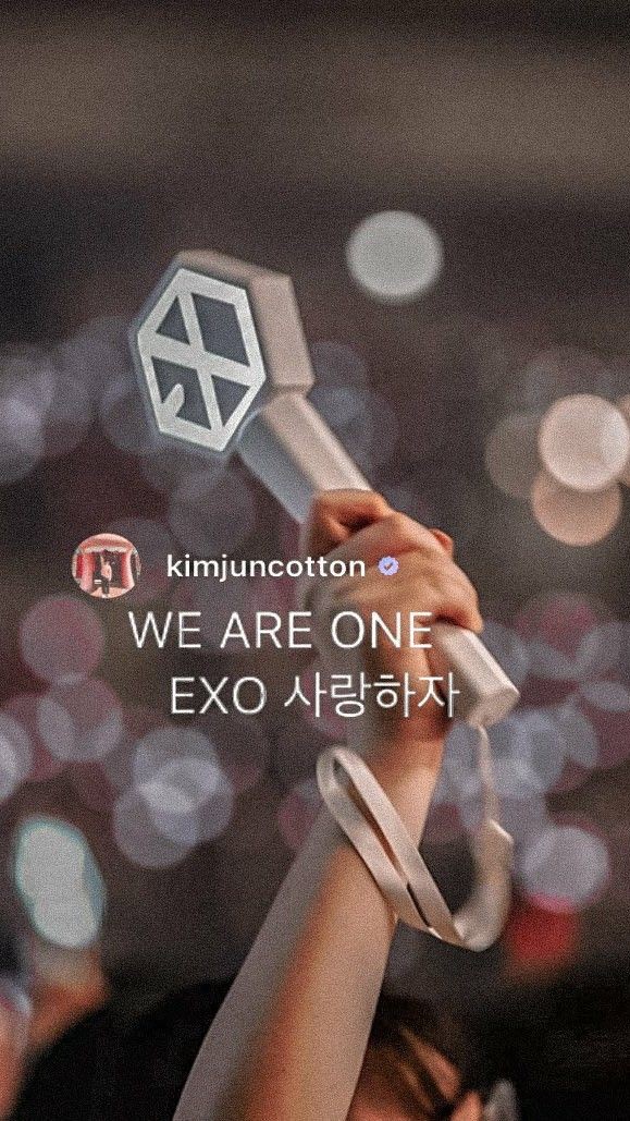 babysoo26's tweet photo. 🐰Es Hoy! Es Hoy!🐰✨
#2getherWithSuho
#기다림이_즐거웠어_우린_사랑이야
#SUHOcomesToday
#WelcomeHomeSuho
@weareoneEXO #JUNMYEON https://t.co/rfxLFL38fe