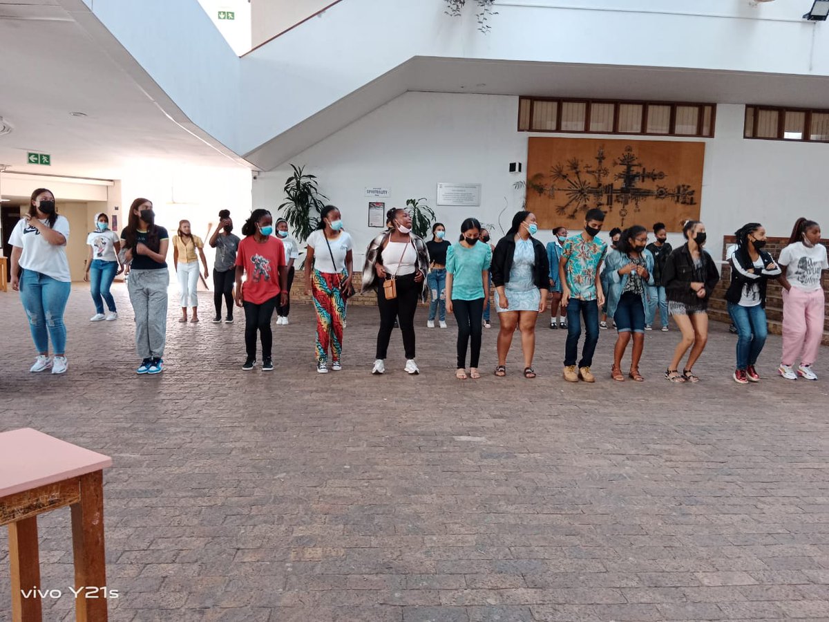 Dylan_Tommy_CM's tweet photo. Prefect team-building. Making sure we develop our learner leaders. They participated in a variety of fun activities designed to make them a more effective team.
#learnerleaders #skillsdevelopment #teamwork #gardenscommercialhighschool #values https://t.co/mswAMVn89w
