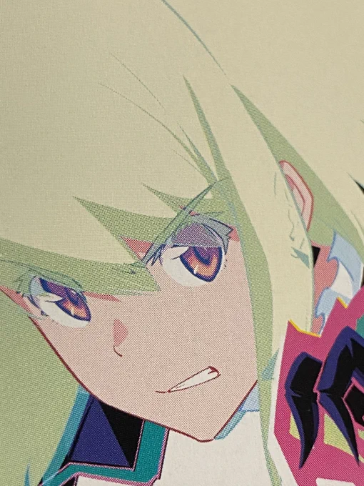 今気づいたんだけどこのリオくんて左目の上瞼の睫毛が描かれている…!? 