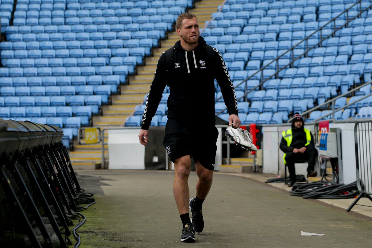 premrugby's tweet photo. Go time around the grounds
@ExeterChiefs 🤜🤛 @gloucesterrugby
@SaleSharksRugby 🤜🤛 @WorcsWarriors
@WaspsRugby 🤜🤛 @BathRugby
Score predictions?
#GallagherPrem live blog ➡️ https://t.co/2Gl5TVV5jv #EXEvGLO #SALvWOR #WASvBAT https://t.co/PAvjrpwibW