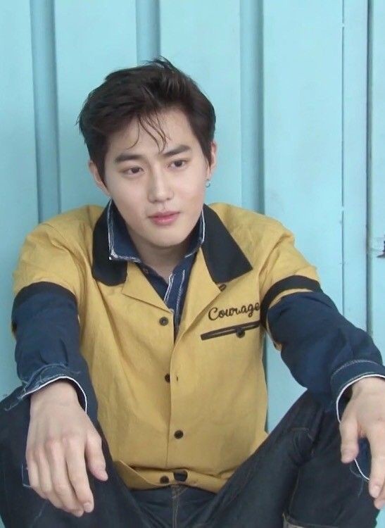 scskfiles's tweet photo. welcome back, kim junmyeon #WelcomeHomeSuho https://t.co/4oWttPnchW