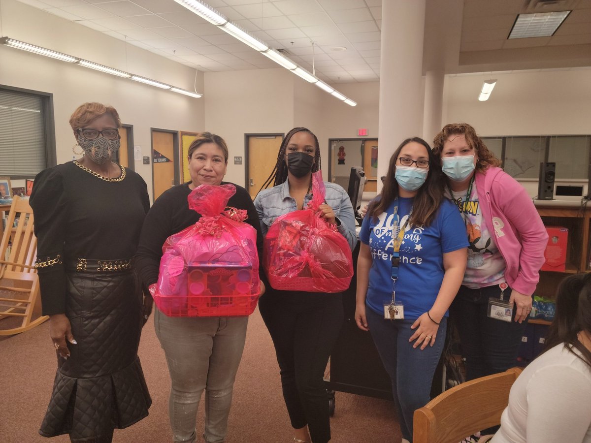 Thank you to all the parents who came out for “Coffee with the Principal”. Congratulations to our door prize winners!