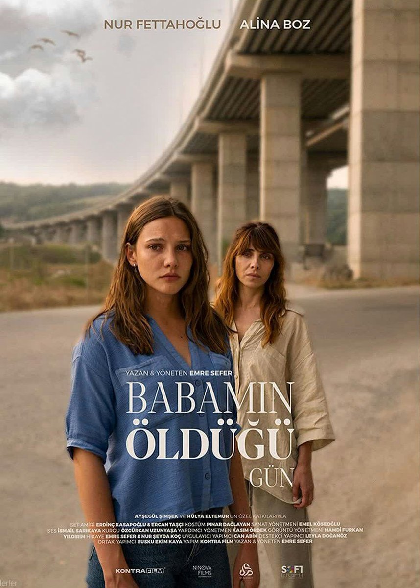 Nur Fettahoğlu ve Alina Boz’un başrollerini paylaştığı #BabamınÖldüğüGün adlı kısa filmin afişleri… Sevdim afişi. 👌