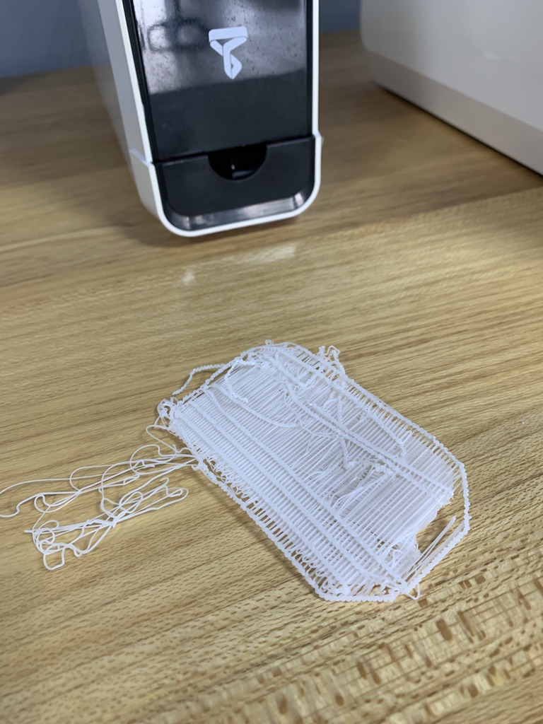 MrQInnovates's tweet image. Any @TiertimeCorp #UpMini2 users out there with thoughts on what went wrong with this print? 🤔 Thanks in advance. #edtech #edtechchat #isedcoach #STEAMMakerChat #makered #3dprinter