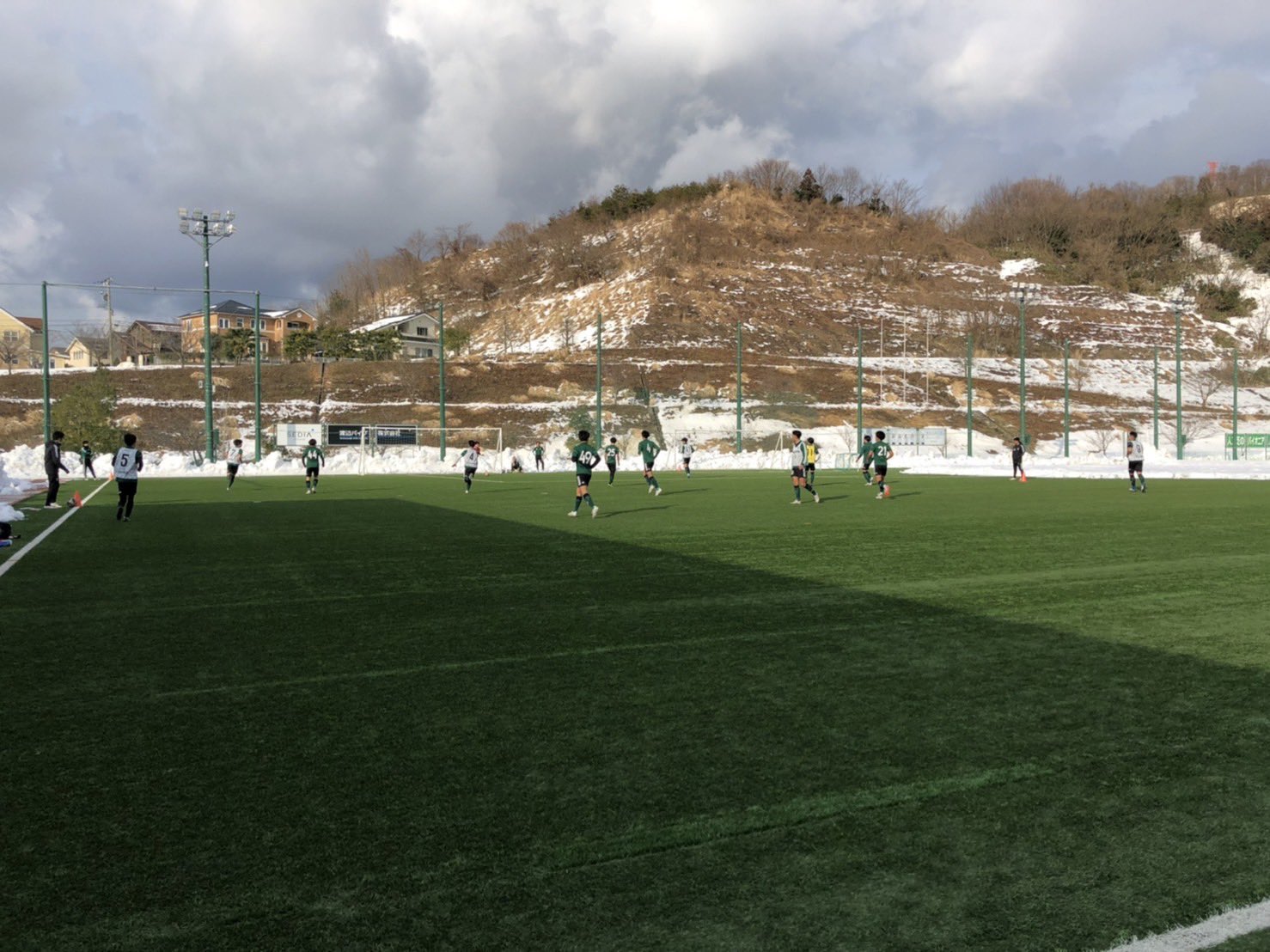 Fc北陸 本日は トレーニング前に下半身の筋トレを行いました 最強のフィジカル集団を目指します サッカー 北陸大学 Fc北陸 Agrina 石窯料理toramonto 乃木坂な妻たち金沢店 のうか不動産 スタジオコンチーゴ T Co Vixmmibe Twitter