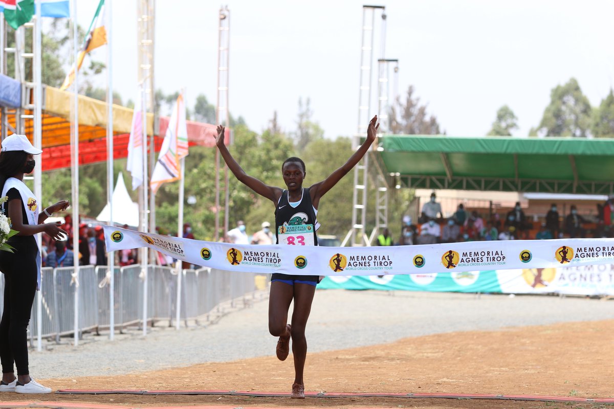 ATCrossCountry's tweet photo. 6KM U20 WOMEN Results:

1. CHEPKIRUI Purity 20:49

2. NDUTA Lucy 21:09

3. CHEROTICH Faith 21:18

#ATCrossCountryTour https://t.co/dPVUioW5qC
