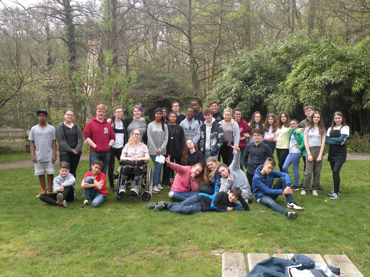 AbdiDMYP's tweet photo. As the Bristol City Youth Council election came to an end yesterday, my time on the youth council had also came to an end. It time for me to start my next chapter. Whilst in the youth council, I have made some great memories. @BristolCYC https://t.co/nASBv9gBrh