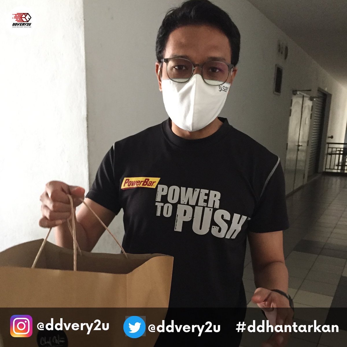 ddvery2u's tweet photo. Team @ddvery2u semalam delivery 13 pek makanan dari Chef Wan Cafe 1958 ke Shah Alam, Sg Buloh dan Klang.

#ddhantarkan https://t.co/bJYCqiPydv