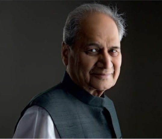 #PadmaBhushan Awardee #RahulBajaj passed away at 2:30 pm today. He died of Pneumonia and heart related problem. He was admitted to Ruby Hall Clinic hospital for over a month due to age related illness, told Dr Purvez Grant, Trustee of Ruby Hall Clinic, to #PuneTimesMirror