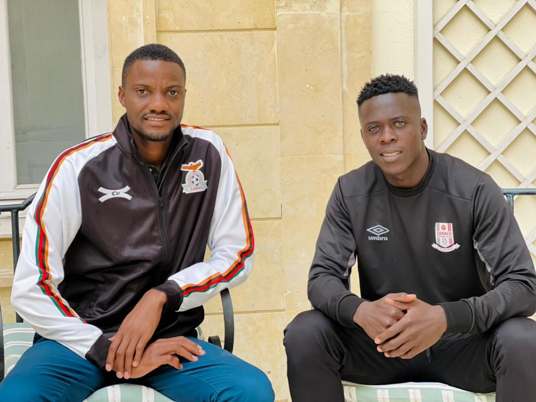MKapyanga's tweet photo. A moment with 🇿🇲 2012 Africa Cup of Nations winner Chisamba Lungu.

Legends live to tell a tale. https://t.co/iZKjjAdcx6