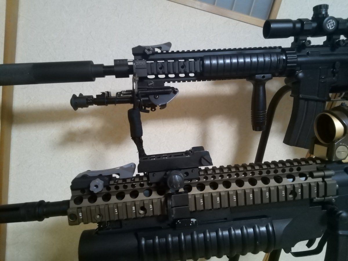 m134minigunge's tweet image. 届いたFサイトを検品、早速装着～☆Mk12とSOPMOD2に☆立てたらシャアザクのブレードアンテナかパラサウロロフスのとさかかって感じでスタイリッシュ♪某フォロワーさんに触発されちゃったw

#MK12 #SOPMOD2 #フォールディングフロントサイト #シャアザク #パラサウロロフス