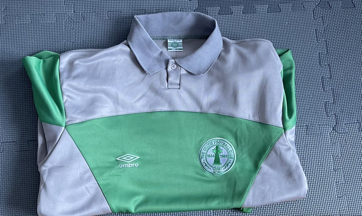 67mouldy67's tweet photo. #outoflockdown
#afewpoundsup
#wearstripthatfitslol
#CelticFC
#greenandsilver
#runouttop
#remake
#centenary
#umbro
#1987/88

Delighted to put the remake of my original on, which no longer fits LOL https://t.co/pz77UfT71I