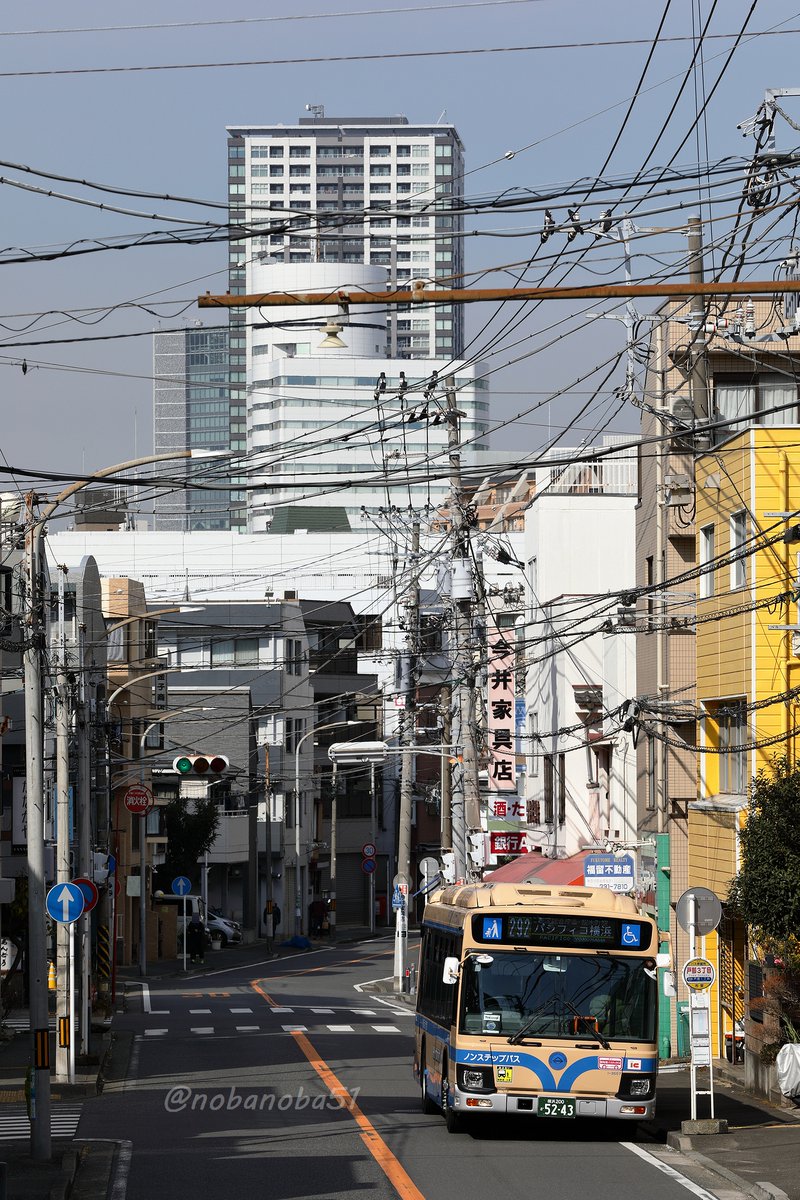 2022.2 横浜市営バス 1-3557 フルカラーLEDが292系統に。天気が