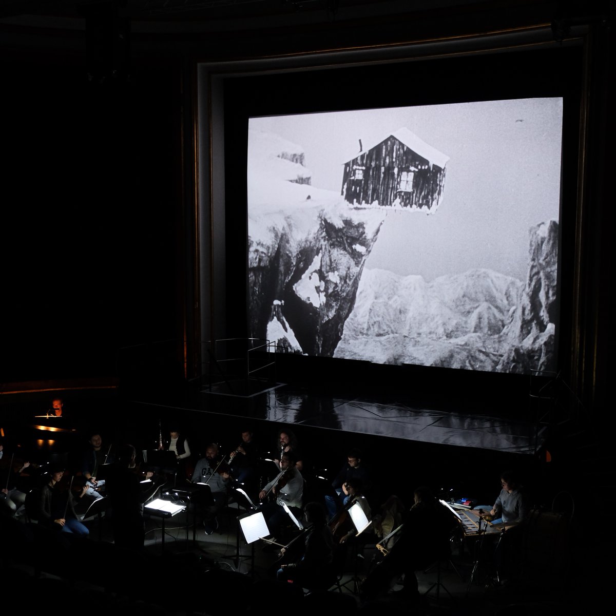 Babylon Orchester Berlin tweet media