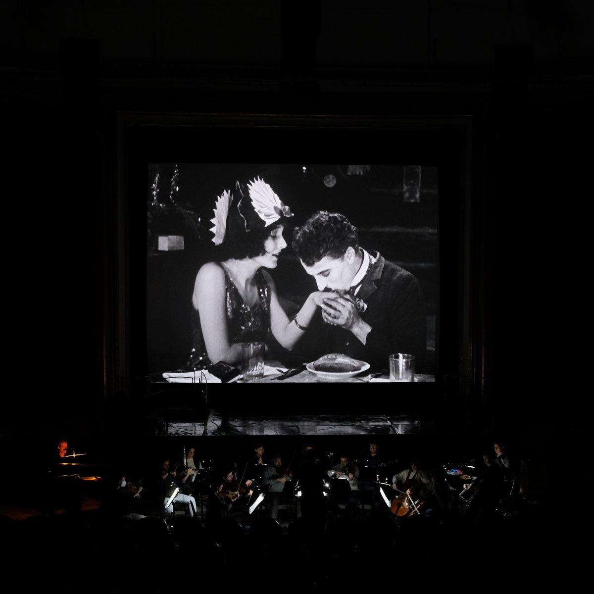 Babylon Orchester Berlin tweet media