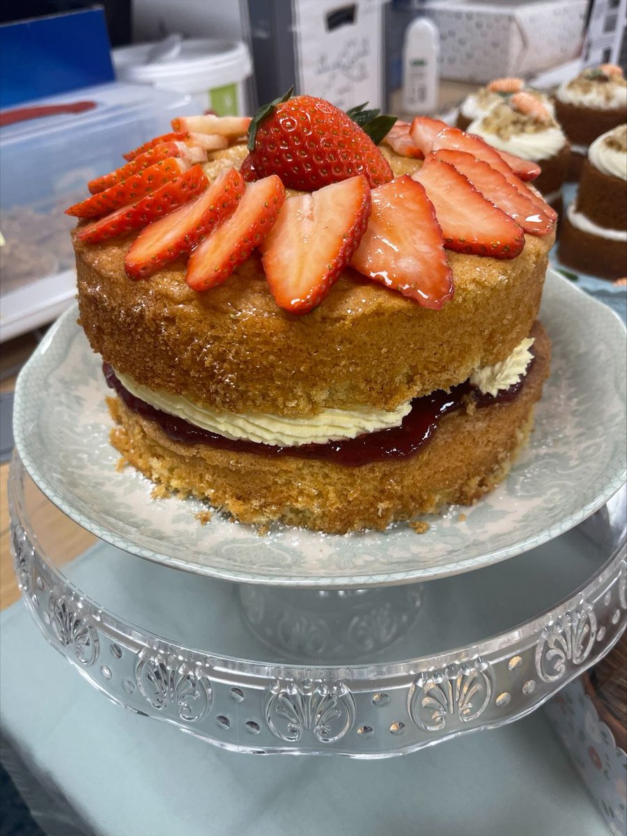 GSPCA's tweet photo. #GSPCAPurpleWeek Celebrate with us 149 years โ Huge thanks to the staff at MJ Hudson who have a cake sale to raise funds to buy a brick in the GSPCA Wildlife Hospital https://t.co/X0IEH91Qy1 @MJHudsonCorp https://t.co/VF2tZ4fVWl