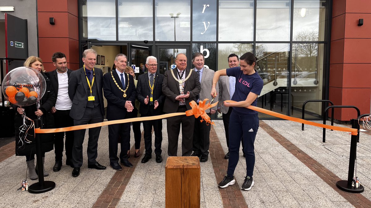 EBLeisure's tweet photo. NANTWICH LEISURE CENTRE IS OFFICIALLY OPEN 🎆

A very exiting moment at Nantwich Leisure Centre today for our official ribbon cutting ceremony! ✂️ 🎊

A huge thanks to @damesarahstorey for coming down and opening our Leisure Centre.

#ribboncutting https://t.co/SP5Nx2fchD