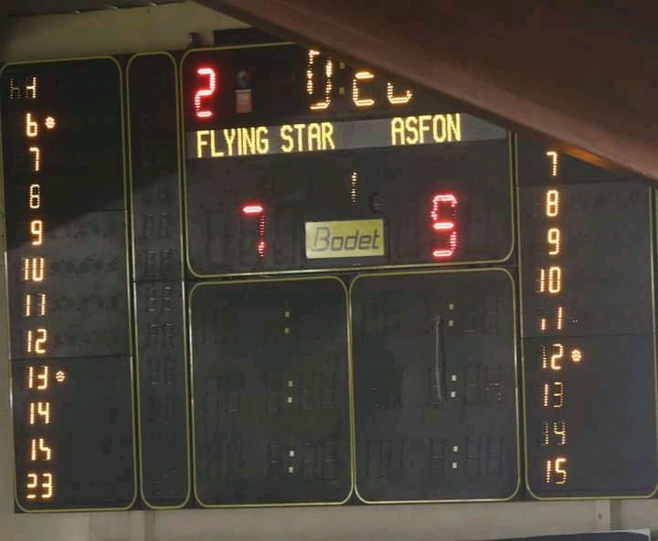 Basket_Senegal's tweet photo. #N1Feminin
F. STARS 7-9 ASFO (1e quart-temps)
#mariusndiaye #kebetu #Basketsenegal #asfo #flyingstars @asfoBasket https://t.co/1VPToCZbIo
