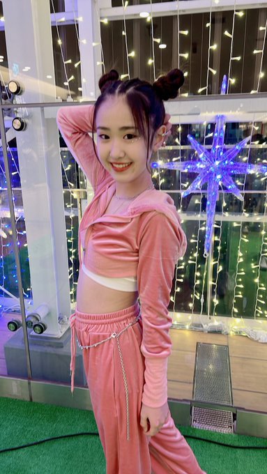 Twitterのコスプレ画像27