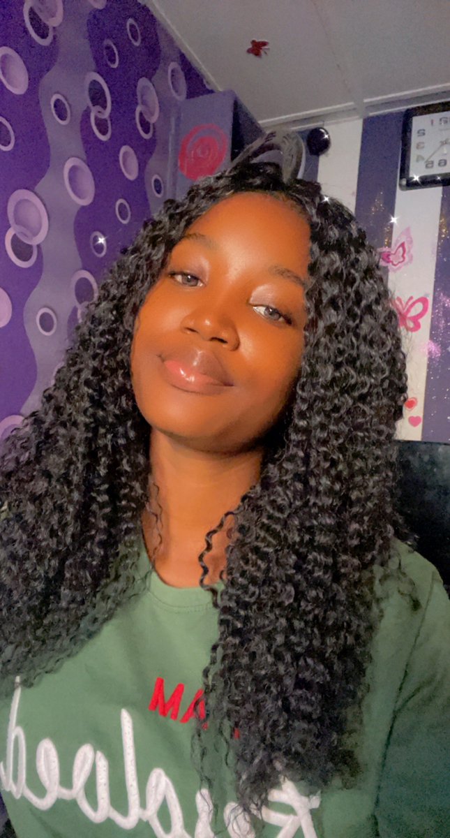 tosin_badeniyii's tweet photo. Happy birthday in advance to me❤️ #FebruaryQueen #Feb15 https://t.co/KtqFXTweRn