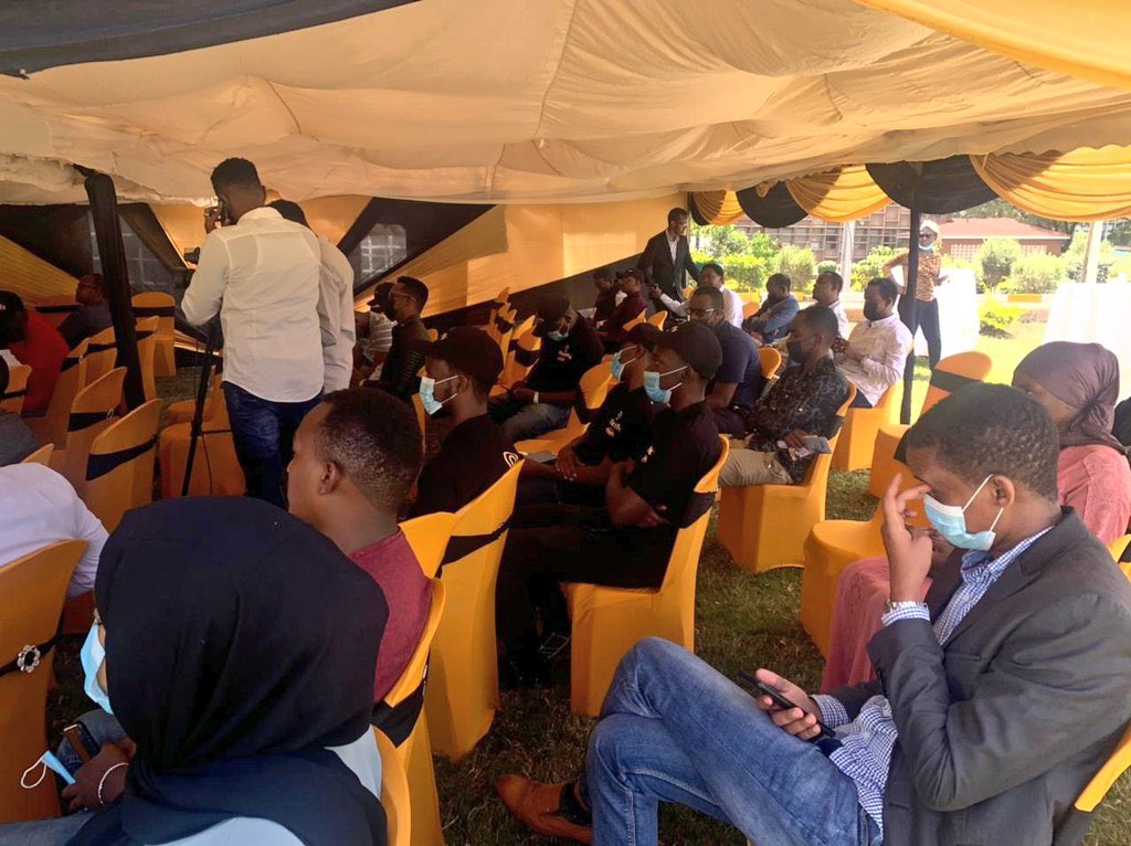 Asmali77's tweet photo. The amazing @Moadow, immediate former AlJazeera TV senior reporter and the next Wajir South MP speaking at the launch of #Fleetfy car hailing app. This guy has a heart of gold and I hope to see him lead the people of the biggest constituency in Kenya. https://t.co/C6Lp4fLN3s
