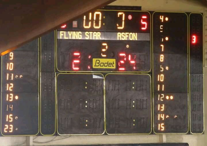 Basket_Senegal's tweet photo. #N1Feminin
F. STARS 21-24 ASFO (Mi-temps)
#mariusndiaye #kebetu #Basketsenegal #asfo #flyingstars @asfoBasket https://t.co/zePl7JMyrK