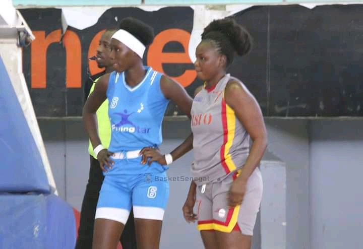 Basket_Senegal's tweet photo. #N1Feminin
F. STARS 21-24 ASFO (Mi-temps)
#mariusndiaye #kebetu #Basketsenegal #asfo #flyingstars @asfoBasket https://t.co/zePl7JMyrK