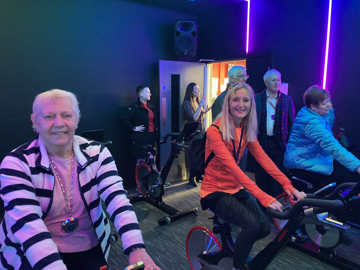 The new Whiteoak Leisure Centre is open at last. Wonderful occasion with <a href="/SDC_Chairman/">SevenoaksDC Chairman</a> helping to cut the ribbon