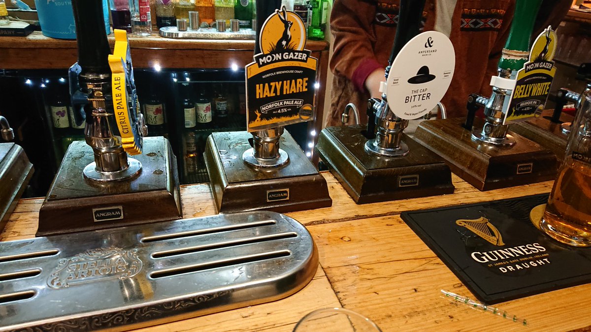 norfolknog1's tweet photo. Very impressed with the beer quality at @Shoulderofmutt3  superb stuff 👍😃 @moongazerale @AmpersandBrewCo @NorwichCAMRA https://t.co/VEK2ZarDr4