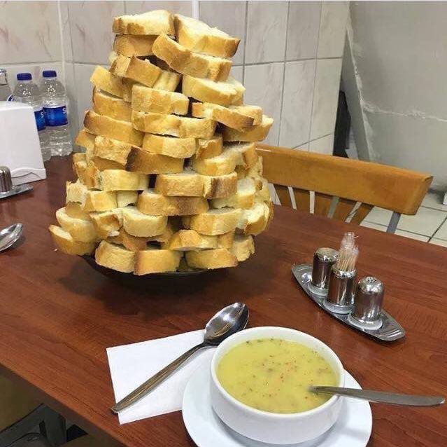 mizahondaon's tweet photo. jenga oynamaya gelmedim dayı bir çorba içip kaçıcam https://t.co/dkFDsaxelr