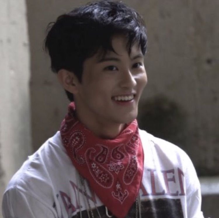 ใดๆคือชอบมาร์คลุคนี้มาก นายเเคนาดาเท่ระเบิด