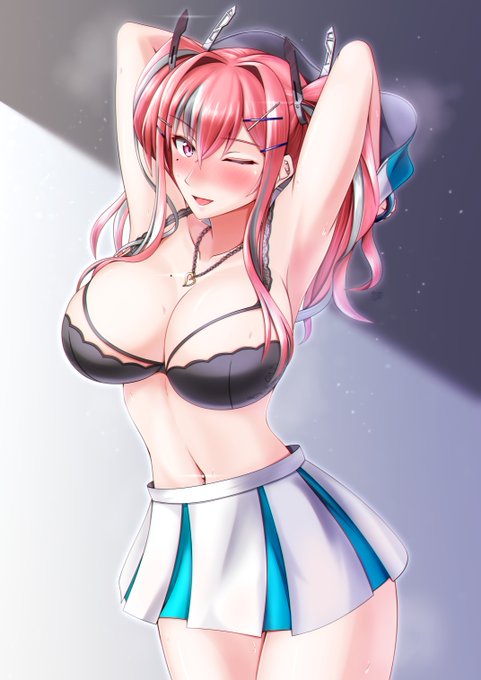 #ブラジャーの日 
ブラ、最近だとブレマートンしか描いてなかった…… 