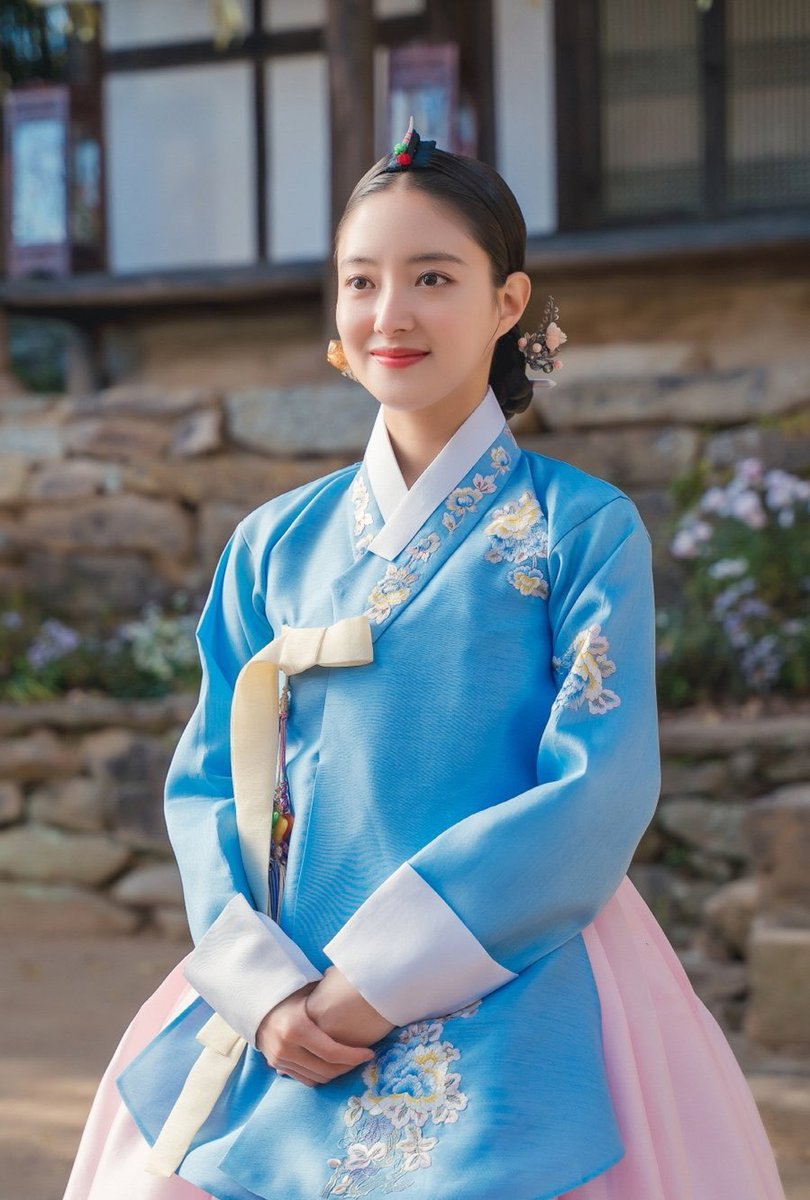 Cantik banget <a href="/seyoung0703/">이세영</a>