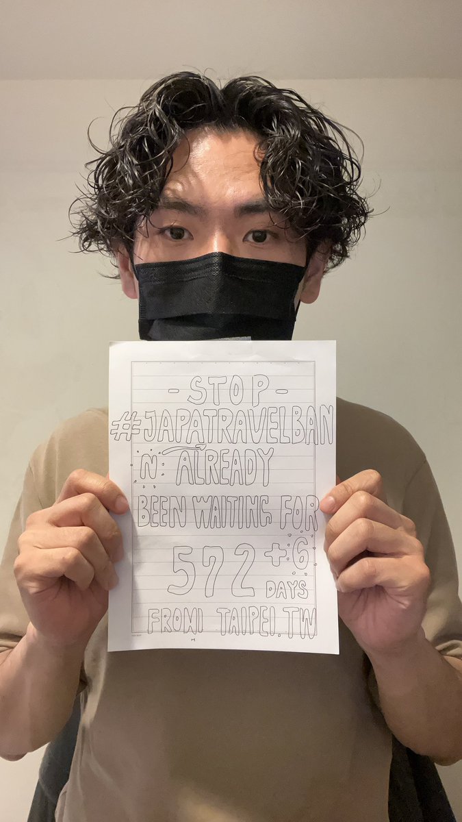 mrstock30504625's tweet photo. Maybe it’s or last battle but we still have to keep fighting until getting into NARITA AIRPORT!
Go everyone !
#japantravelban #日本留学生 https://t.co/QMCEdZ5dcu
