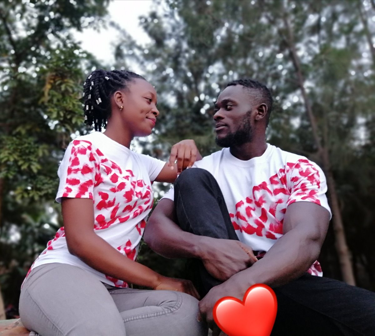 illusionskid's tweet photo. can you even couple like we coupling at Stain Couture๐ Valentines eve, get yourself and your +1 Stain Couture Tshirt to bootโค๏ธ๐น#MadeinKenyaChallenge https://t.co/DedWHtmpUX